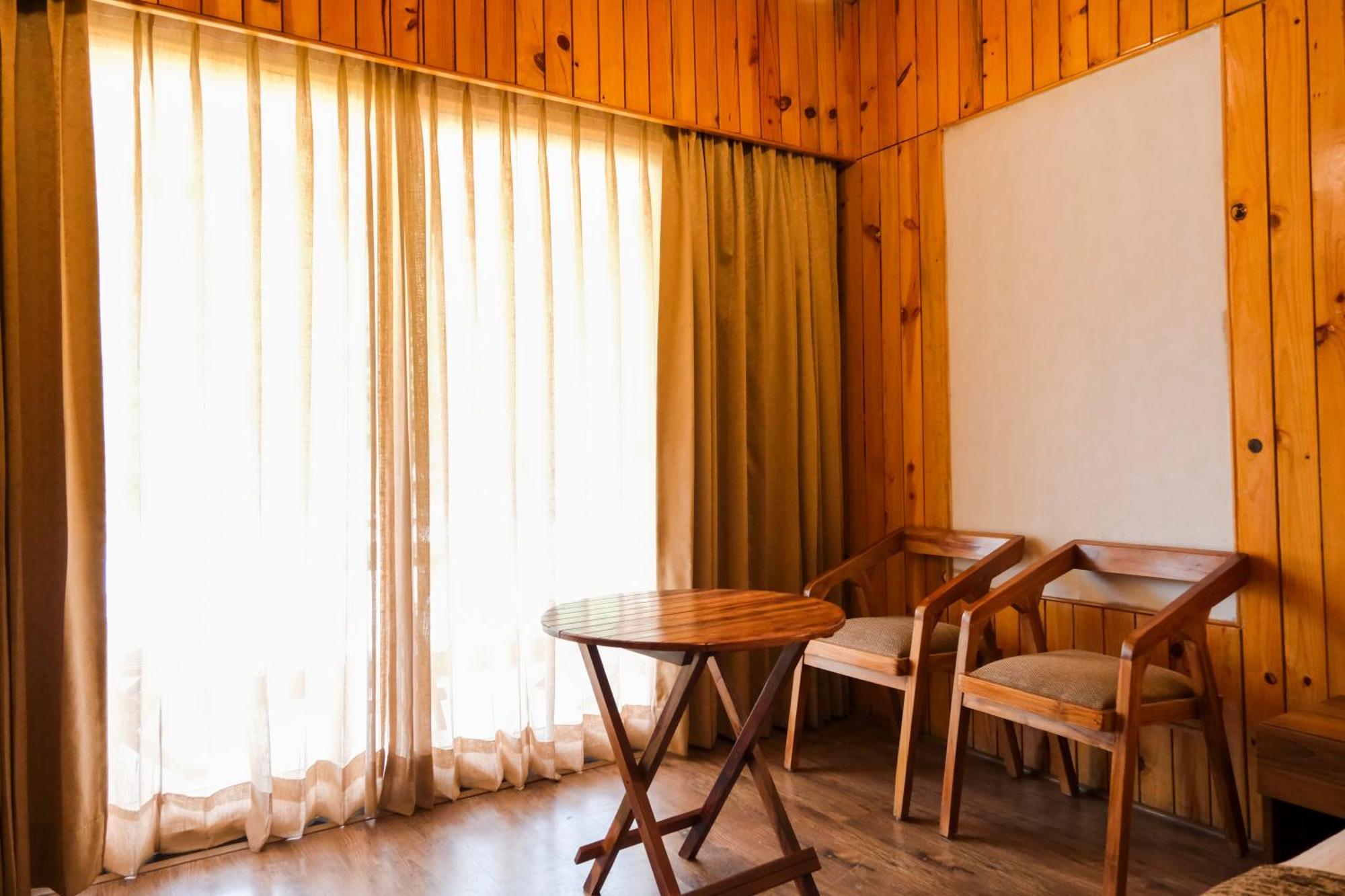 Qcent Woods Resort & Spa, Rishīkesh المظهر الخارجي الصورة